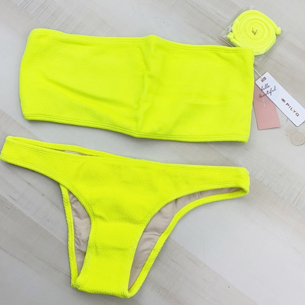 PILYQ PINEAPPLE TUBE BANDEAU NWT Bikini SET Small - Picture 2 of 13